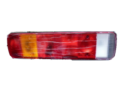 Задний фонарь для SCANIA 114-124 с AMP фишкой/2445 /511611R