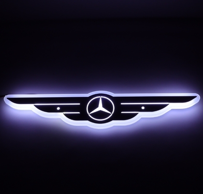 Емблема Mercedes з підсвіткою крила біла 24в(13045)