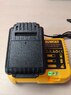 Професійний шуруповерт DW DCD771 з інструментом,2 Акум.24V,5A(13142)